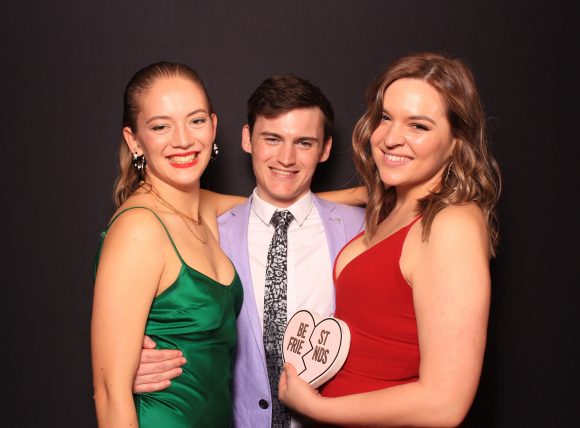 School Formal, Graduations & School Ball Photo Booths - Perth & Melbourne